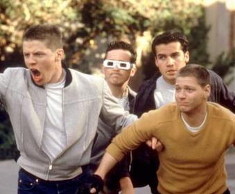 Sidekick in 3D goggs