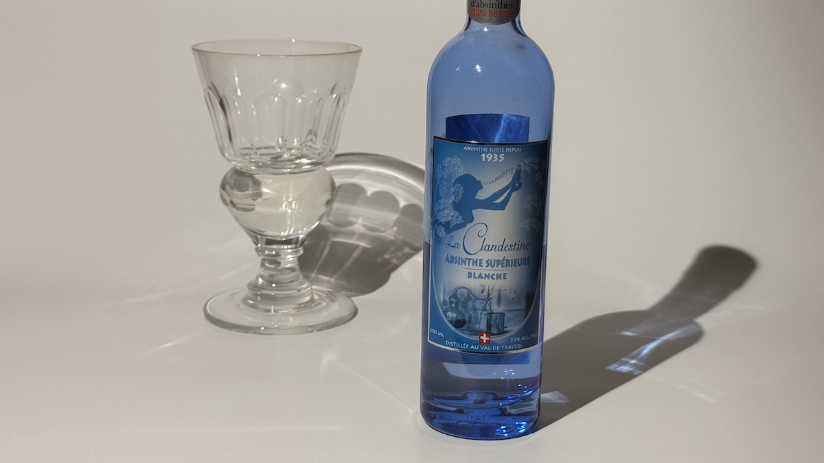 Absinthe Profile: La Clandestine Blanche by Distillerie Artemisia