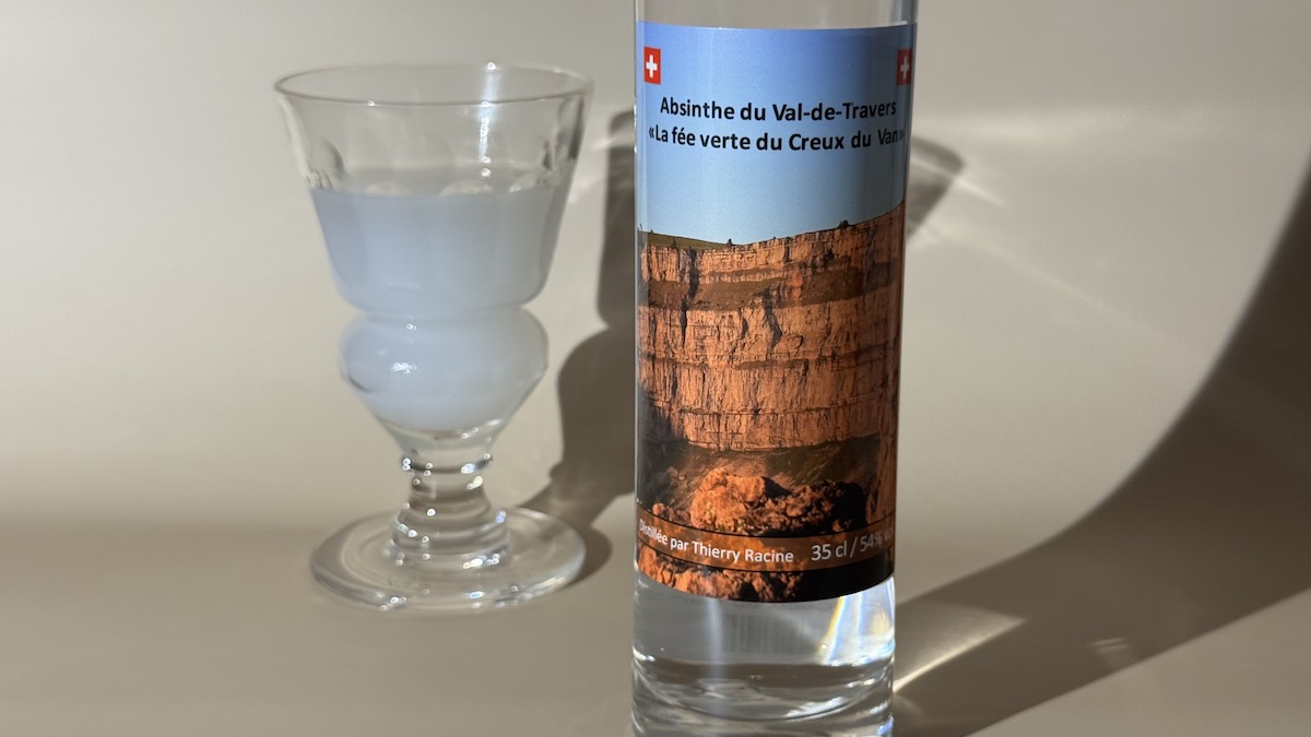 Absinthe Profile: La Fée Verte du Creux du Van by Bovet Racine